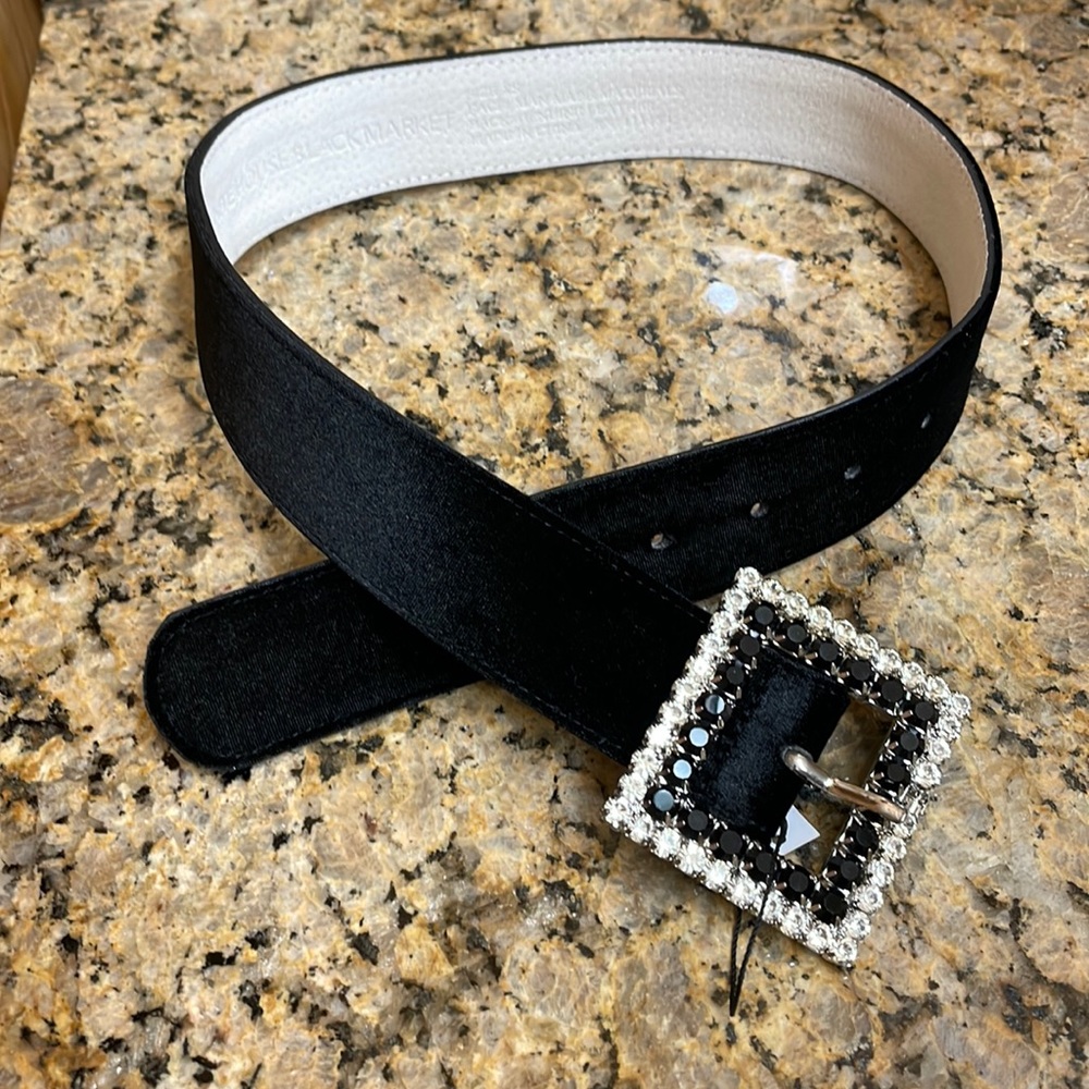 NWT White House Black Market rhinestone buckle belt